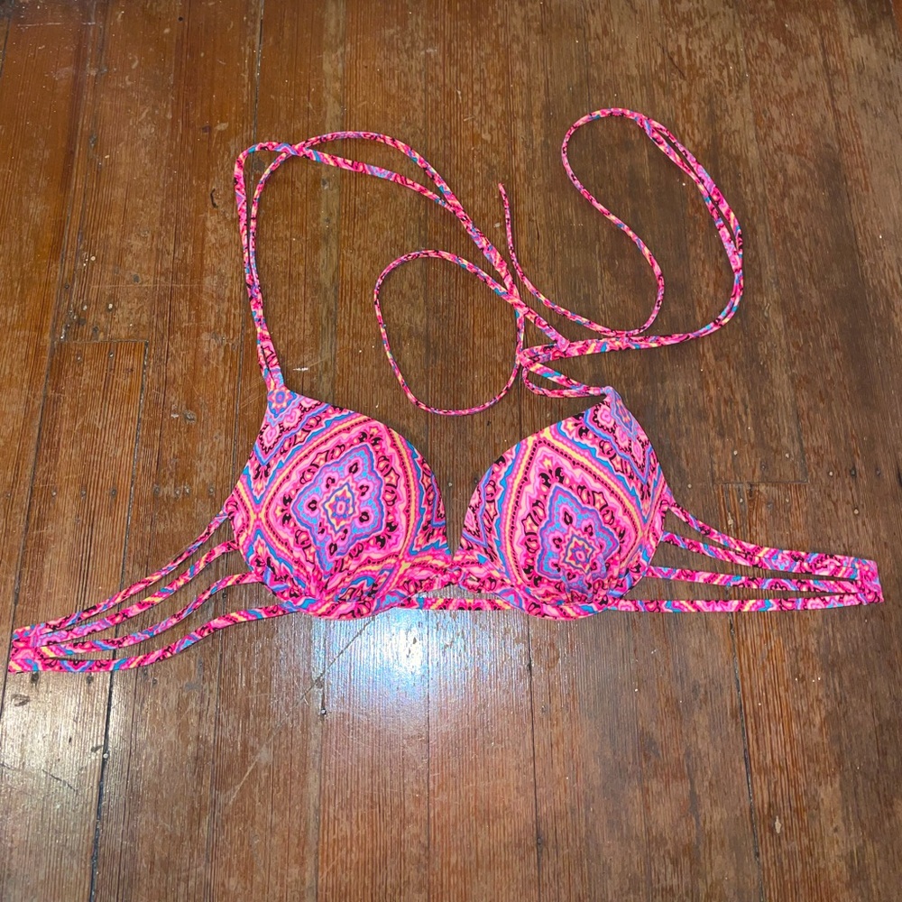 Bikini top